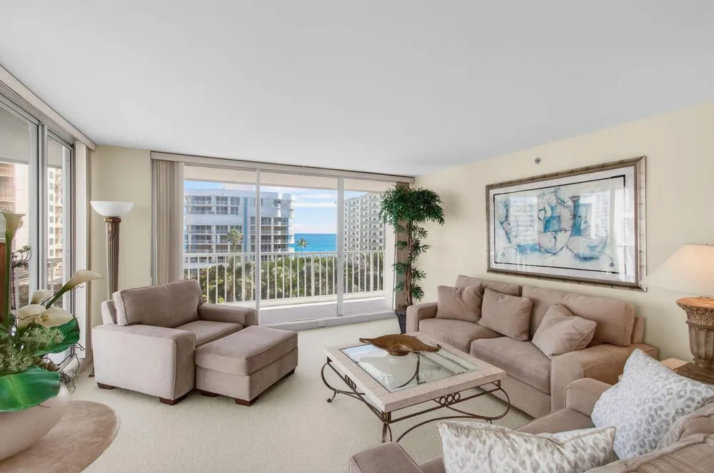 3210 S Ocean Boulevard #704 Highland Beach, FL 33487
