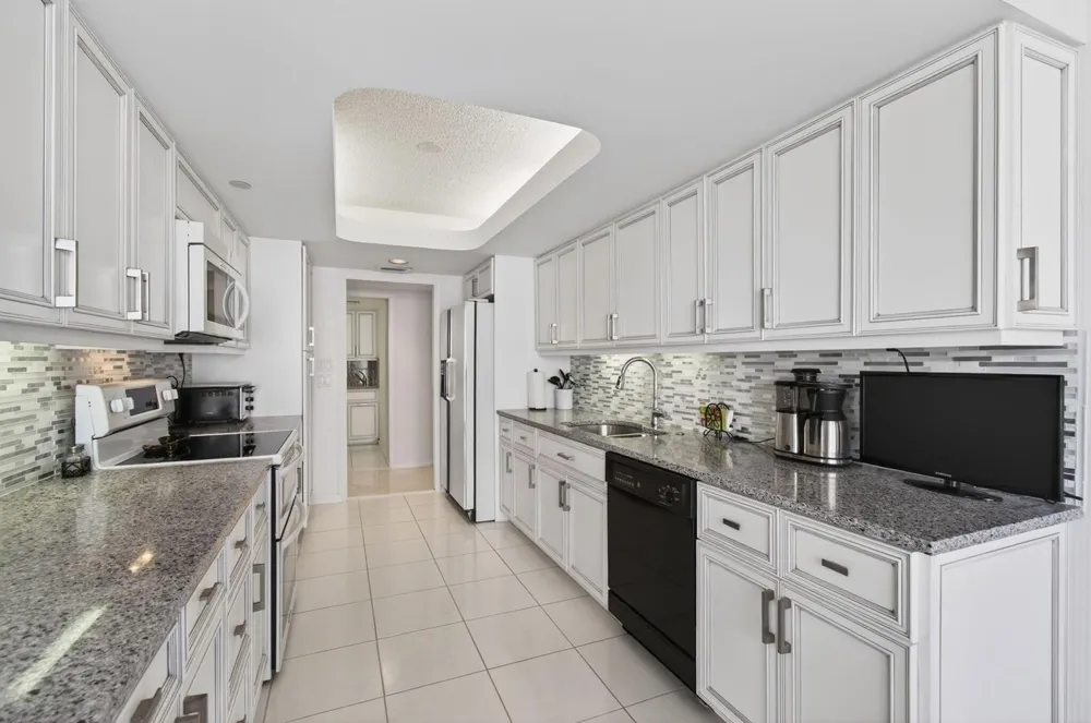 3210 S Ocean Boulevard #704 Highland Beach, FL 33487
