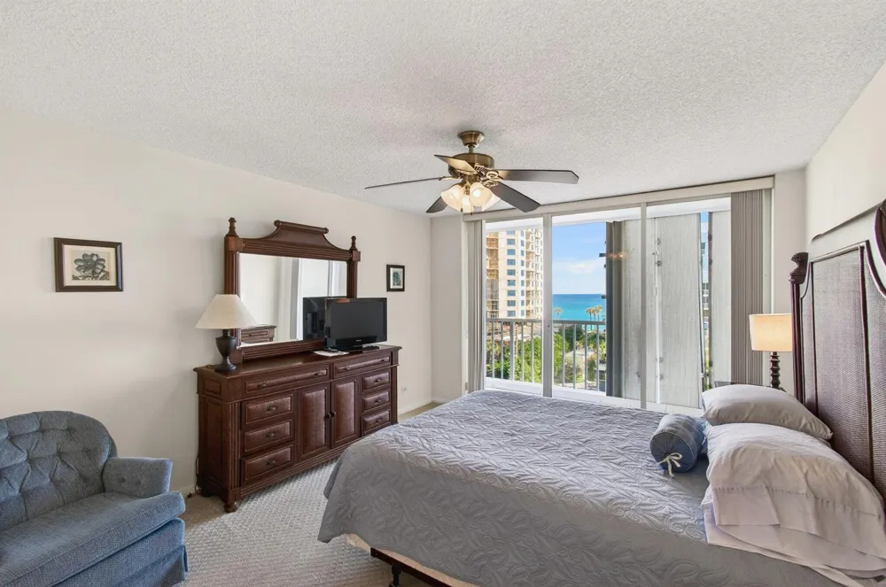 3210 S Ocean Boulevard #704 Highland Beach, FL 33487
