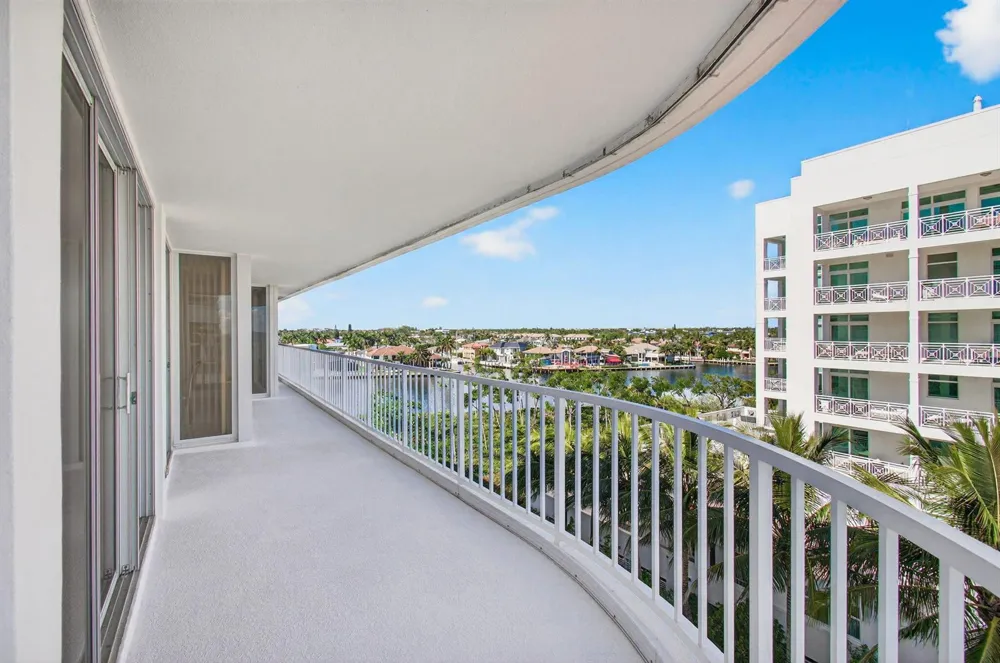 3210 S Ocean Boulevard #704 Highland Beach, FL 33487