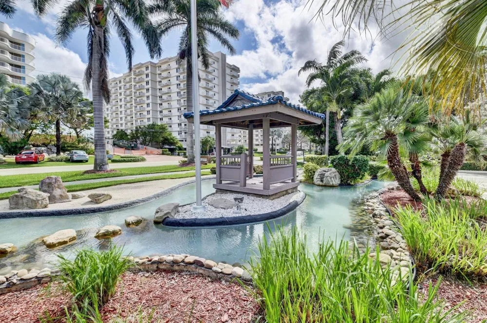 3210 S Ocean Boulevard #704 Highland Beach, FL 33487