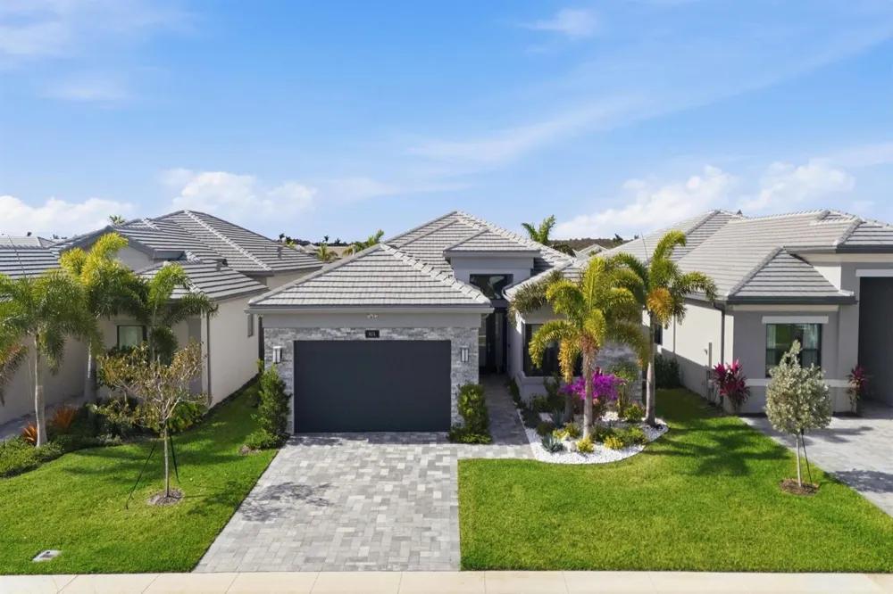 9674 Spruce Woods Drive Boynton Beach, FL 33473