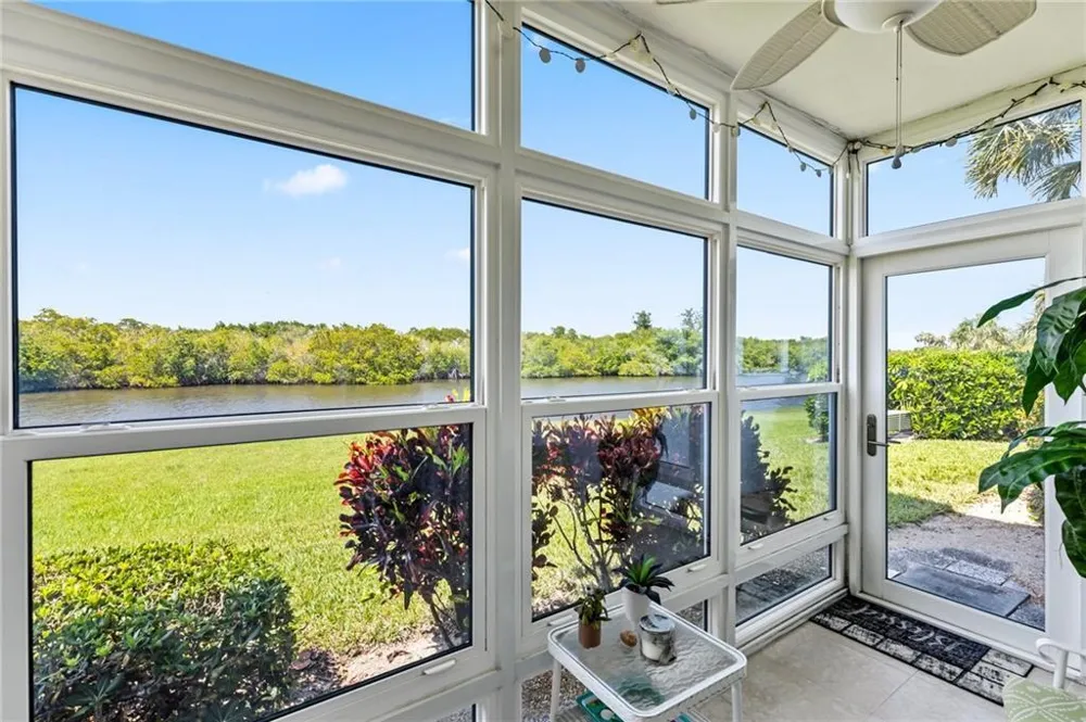 2800 Indian River Boulevard #1 Vero Beach, FL 32960