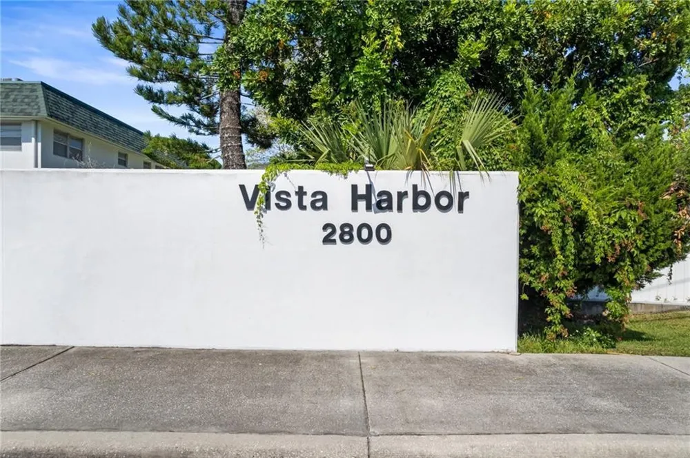 2800 Indian River Boulevard #1 Vero Beach, FL 32960