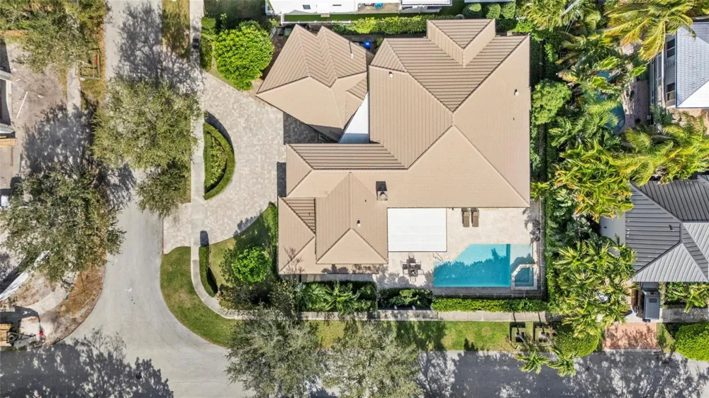 1036 SE 12th Way Fort Lauderdale, FL 33316