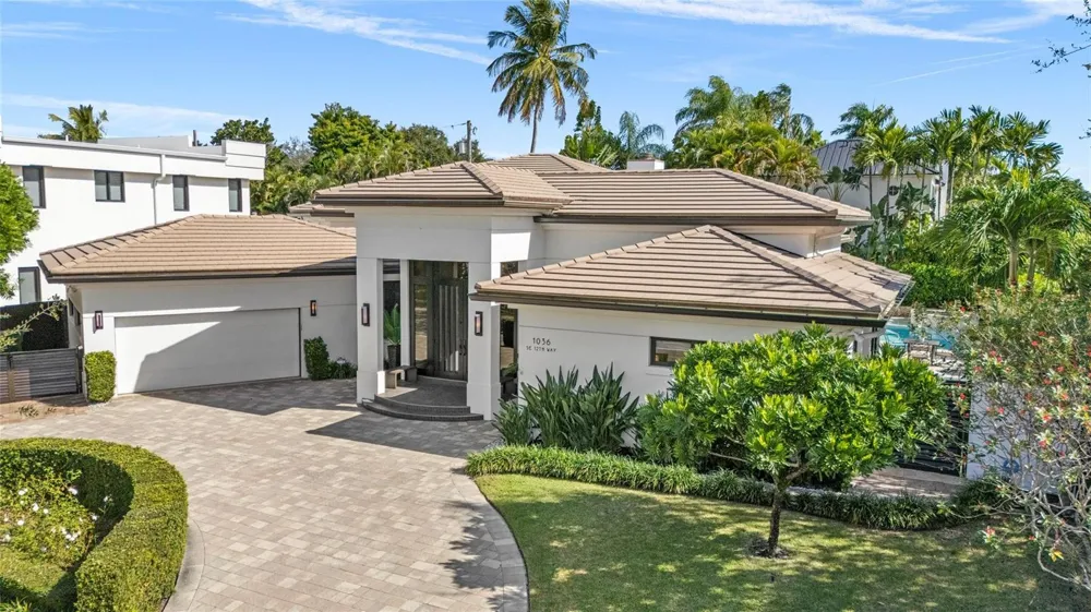 1036 SE 12th Way Fort Lauderdale, FL 33316