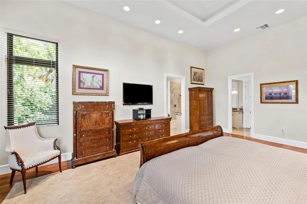 1036 SE 12th Way Fort Lauderdale, FL 33316