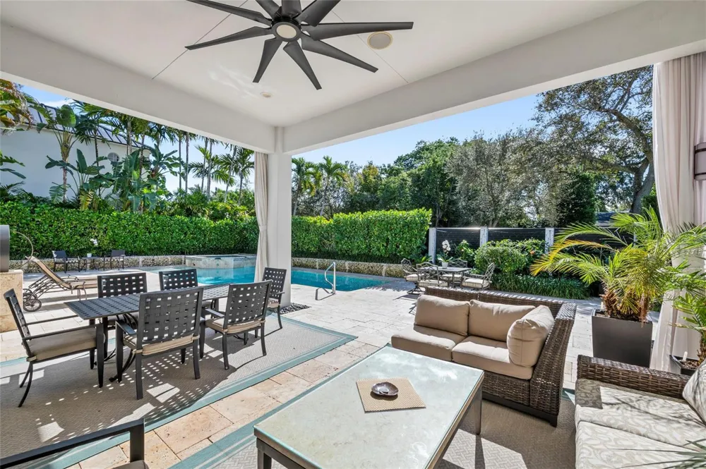 1036 SE 12th Way Fort Lauderdale, FL 33316