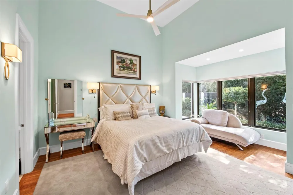 1036 SE 12th Way Fort Lauderdale, FL 33316