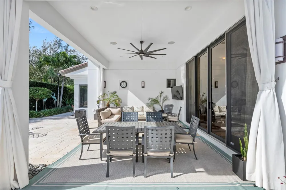 1036 SE 12th Way Fort Lauderdale, FL 33316