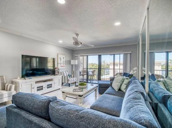 3605 S Ocean Boulevard #319 South Palm Beach, FL 33480