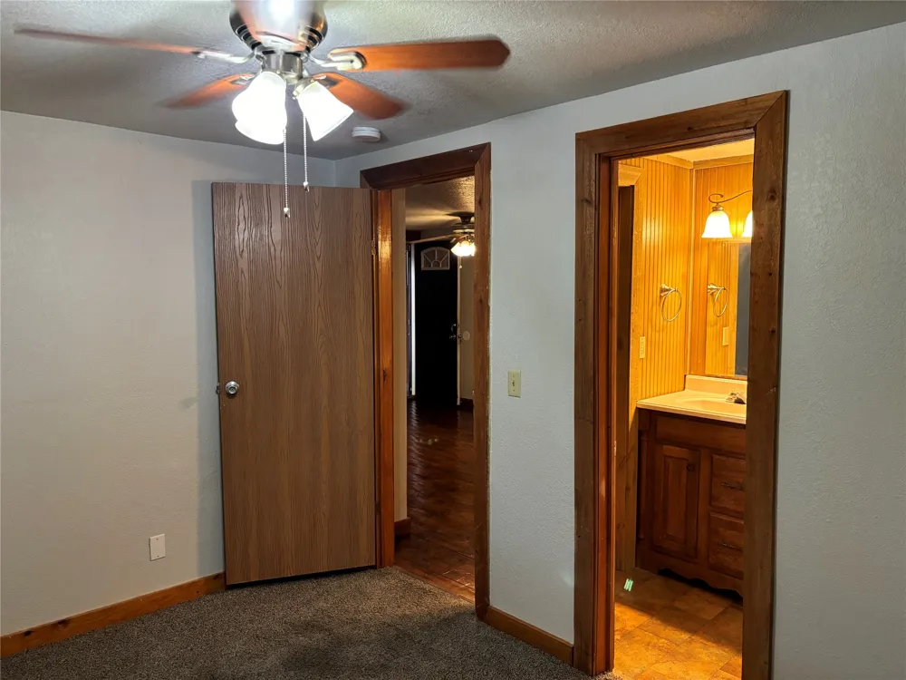 1705 Chris Craft Drive #4 Grapevine, TX 76051