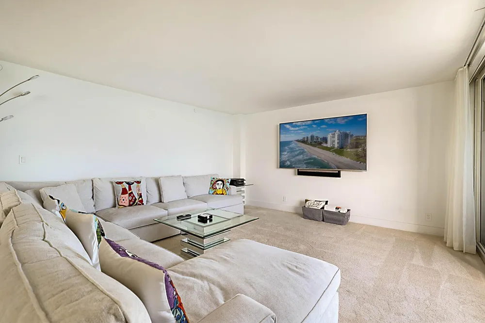 3407 S Ocean Boulevard #8a Highland Beach, FL 33487