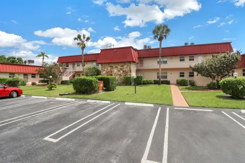 12016 Greenway Circle S #204