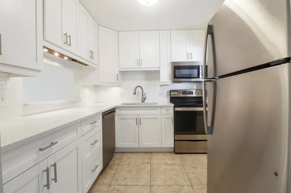 12016 Greenway Circle S #204 Royal Palm Beach, FL 33411