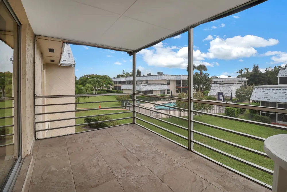 12016 Greenway Circle S #204 Royal Palm Beach, FL 33411