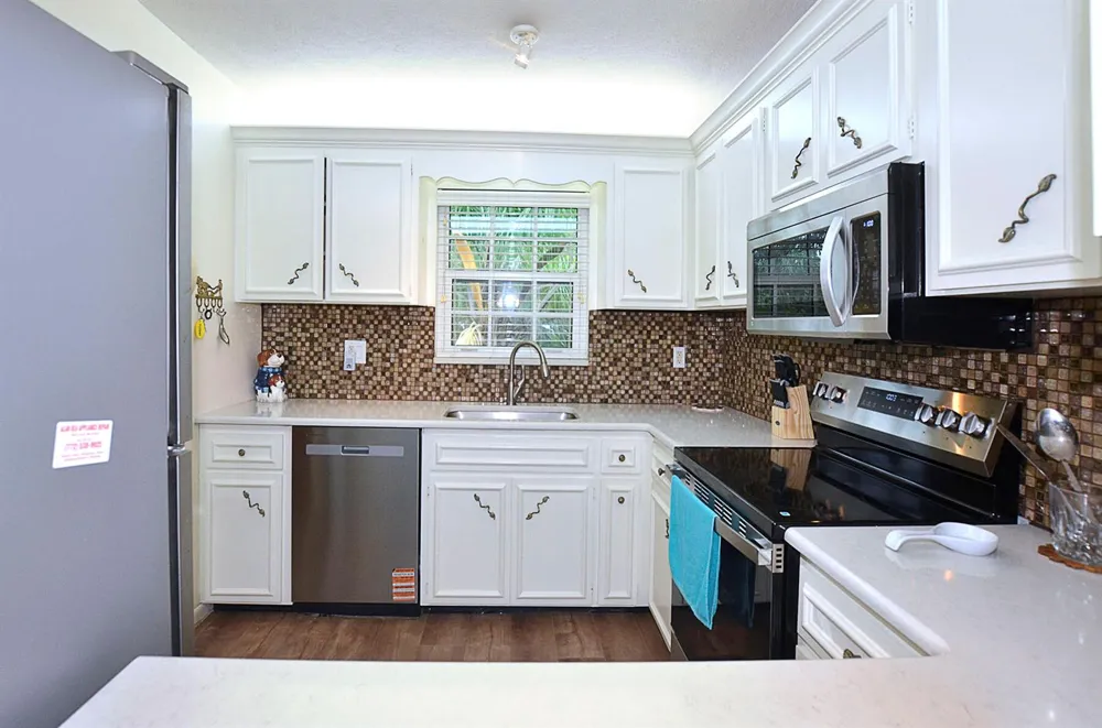 900 Jasmine Lane #9a Vero Beach, FL 32963