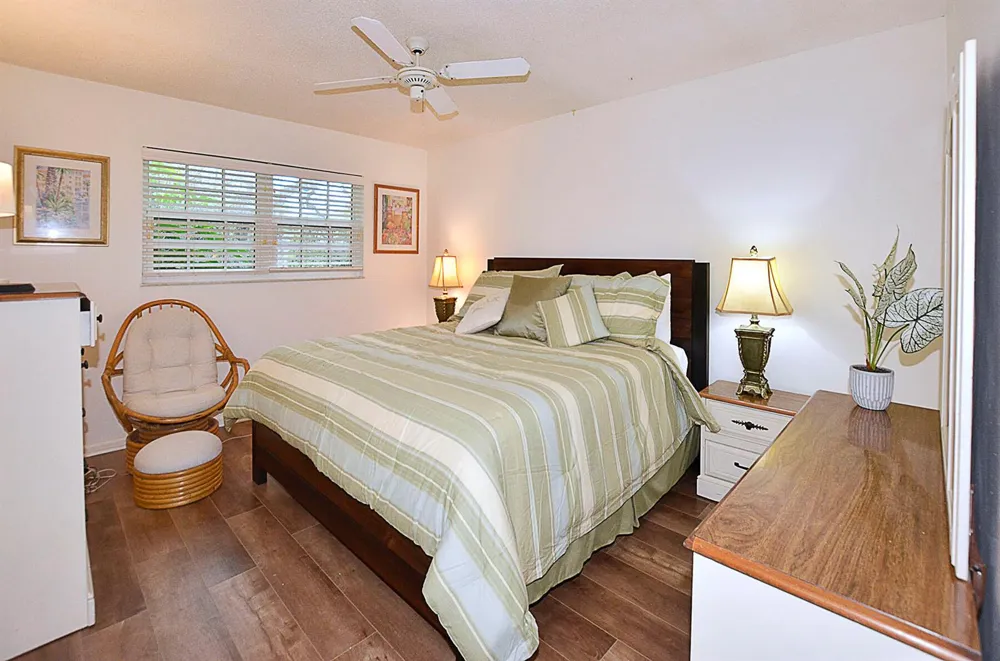 900 Jasmine Lane #9a Vero Beach, FL 32963