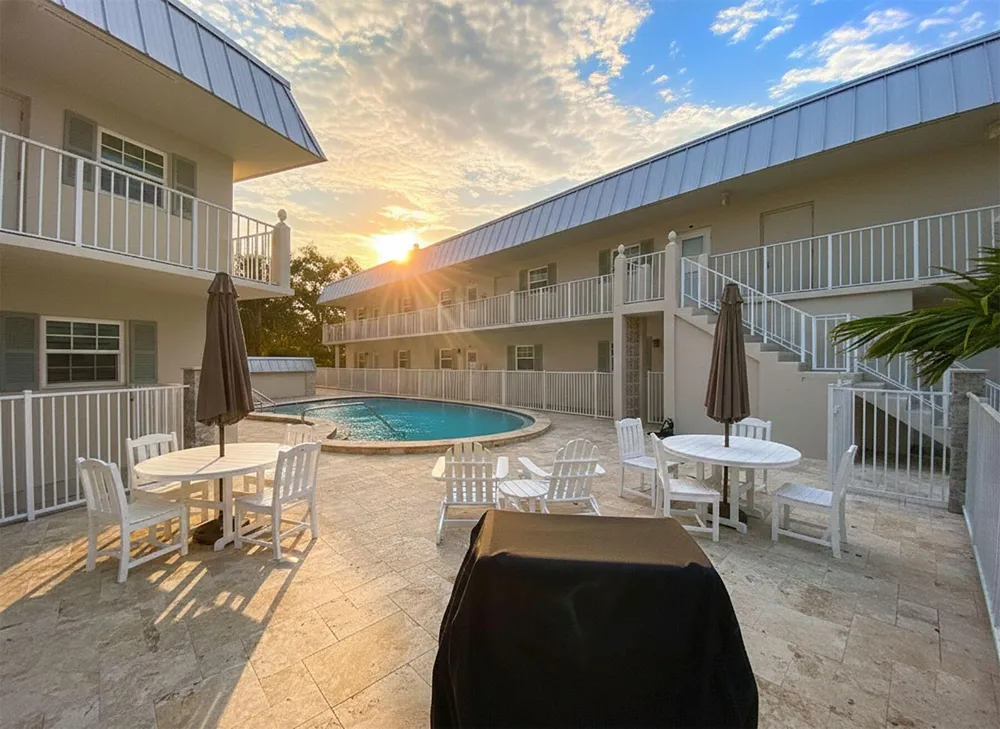900 Jasmine Lane #9a Vero Beach, FL 32963