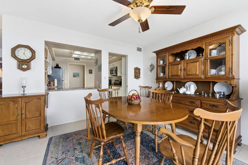 126 Lakeshore Drive #526 North Palm Beach, FL 33408