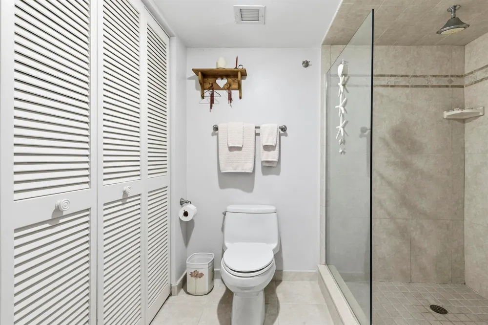 126 Lakeshore Drive #526 North Palm Beach, FL 33408