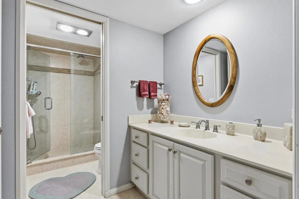 126 Lakeshore Drive #526 North Palm Beach, FL 33408