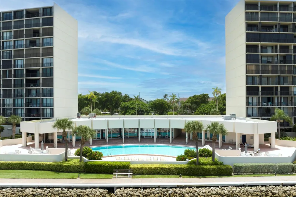 126 Lakeshore Drive #526 North Palm Beach, FL 33408