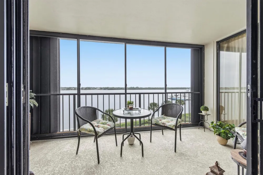 126 Lakeshore Drive #526 North Palm Beach, FL 33408