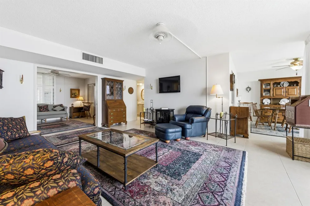 126 Lakeshore Drive #526 North Palm Beach, FL 33408