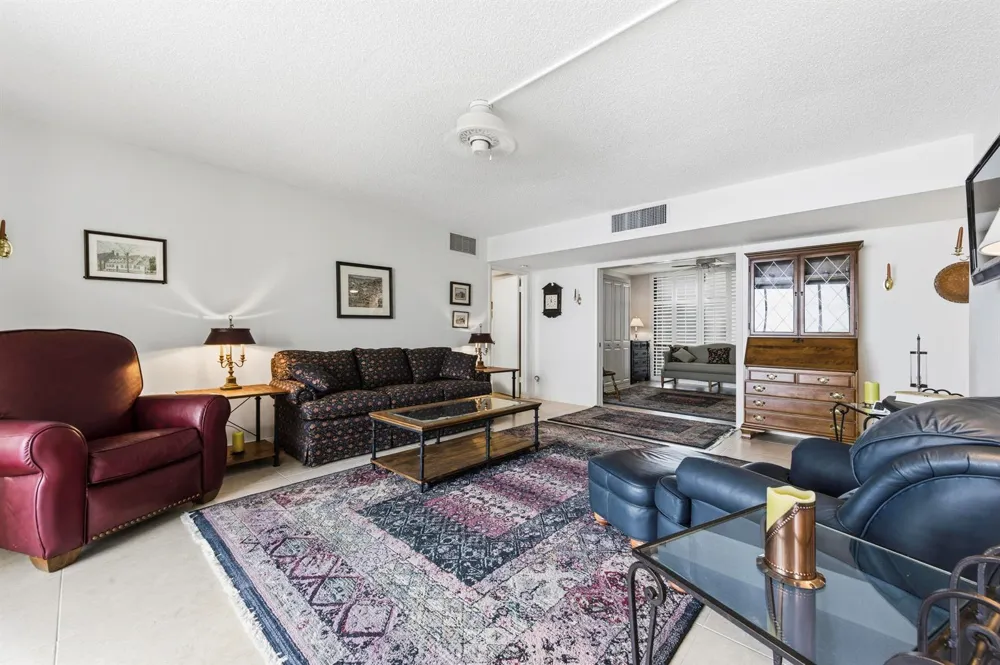 126 Lakeshore Drive #526 North Palm Beach, FL 33408