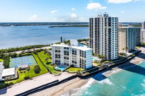 5400 Ocean Drive #5c