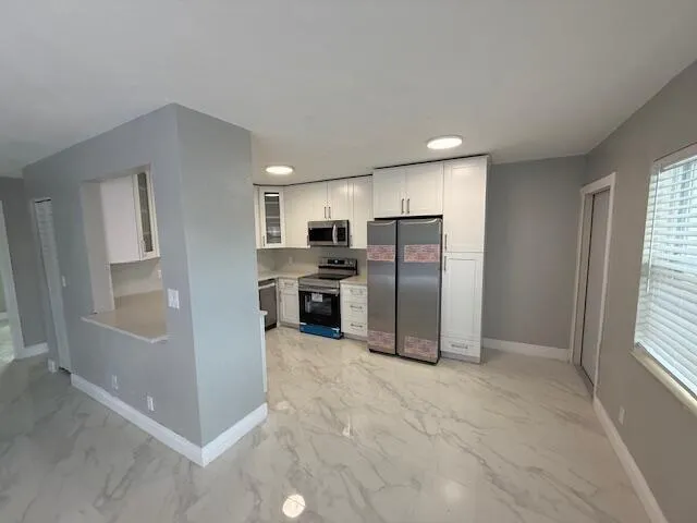 810 Lake Shore Drive #19 Lake Park, FL 33403