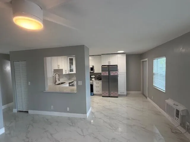 810 Lake Shore Drive #19 Lake Park, FL 33403