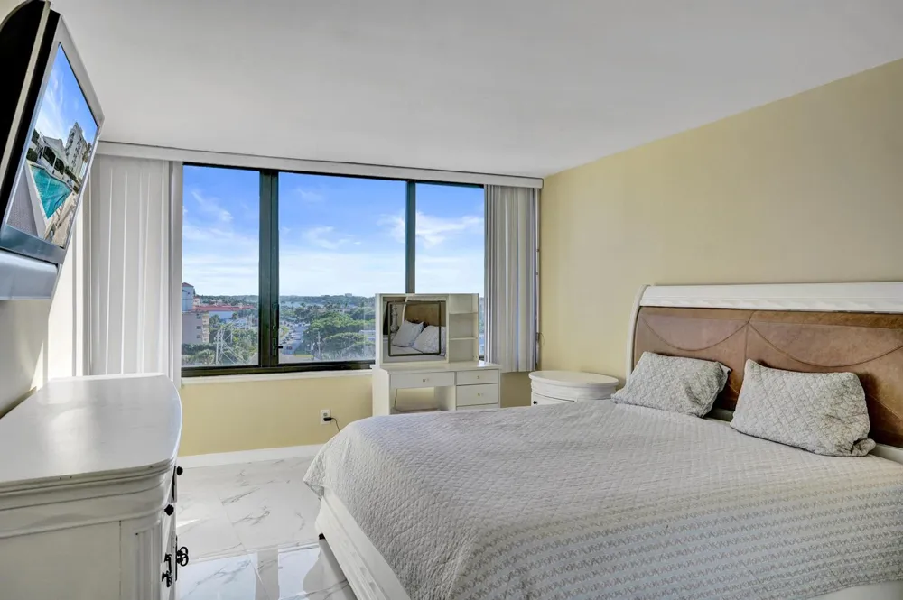 3590 S Ocean Boulevard #809 South Palm Beach, FL 33480