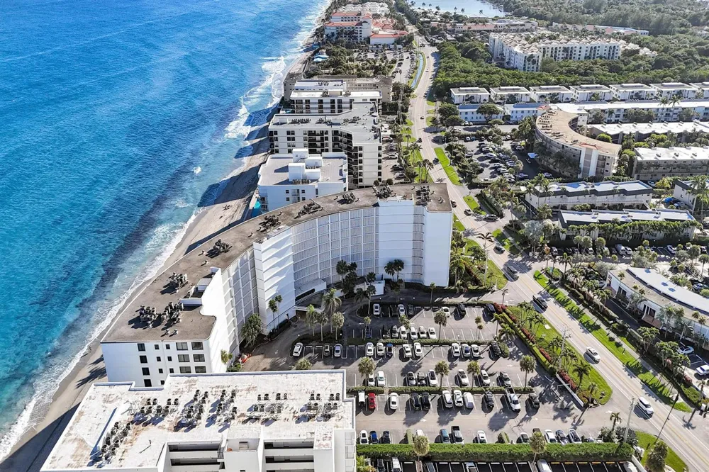 3590 S Ocean Boulevard #809 South Palm Beach, FL 33480