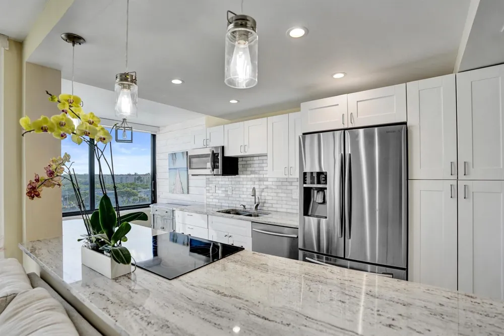 3590 S Ocean Boulevard #809 South Palm Beach, FL 33480