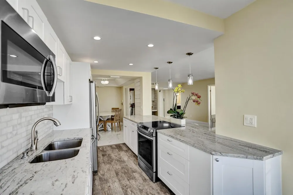 3590 S Ocean Boulevard #809 South Palm Beach, FL 33480