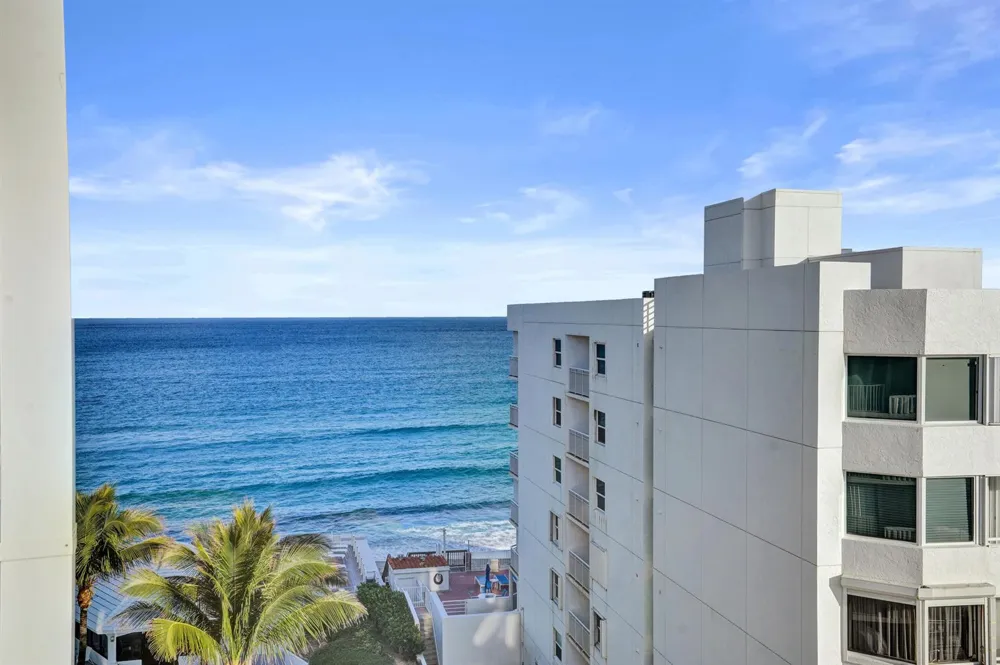 3590 S Ocean Boulevard #809 South Palm Beach, FL 33480