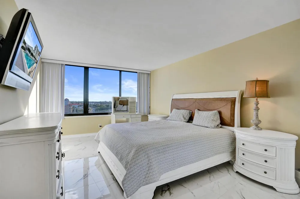 3590 S Ocean Boulevard #809 South Palm Beach, FL 33480