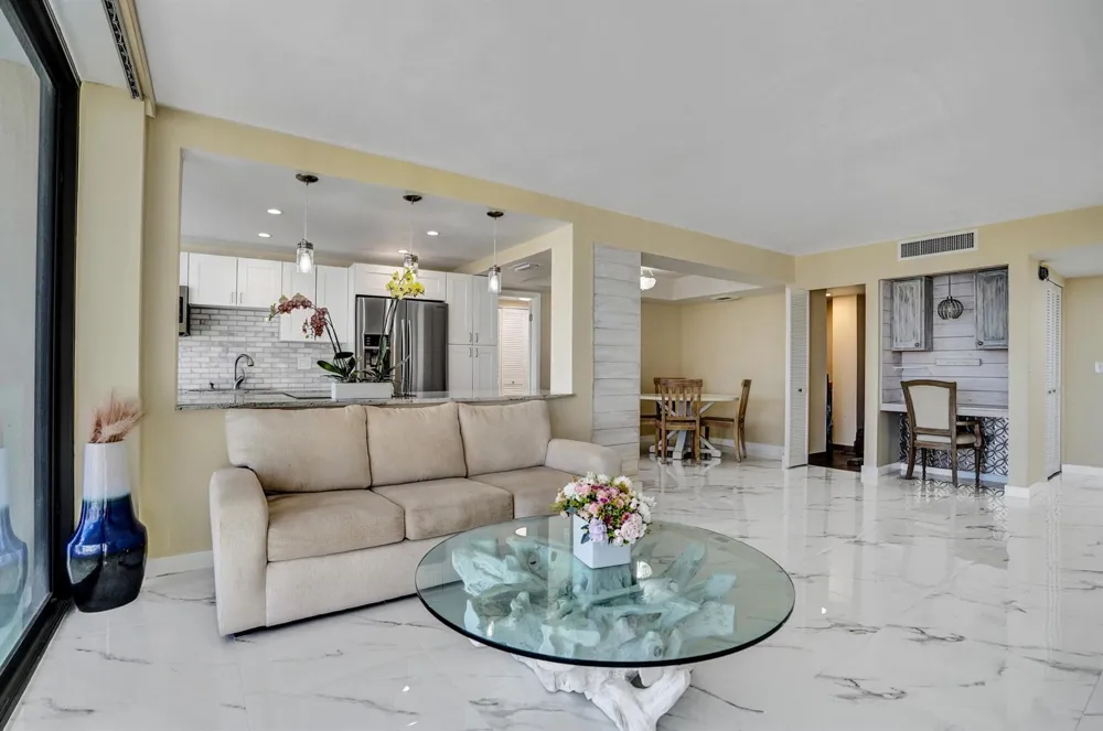 3590 S Ocean Boulevard #809 South Palm Beach, FL 33480