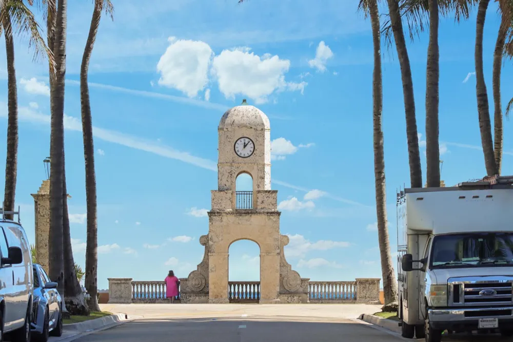 3590 S Ocean Boulevard #809 South Palm Beach, FL 33480