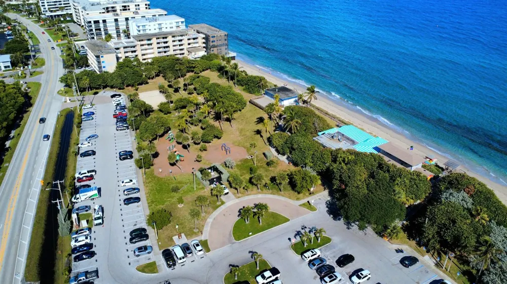 3590 S Ocean Boulevard #809 South Palm Beach, FL 33480