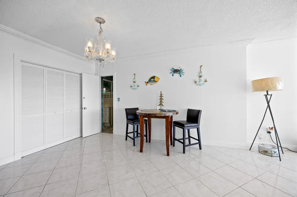 1985 S Ocean Drive #Pha Hallandale Beach, FL 33009