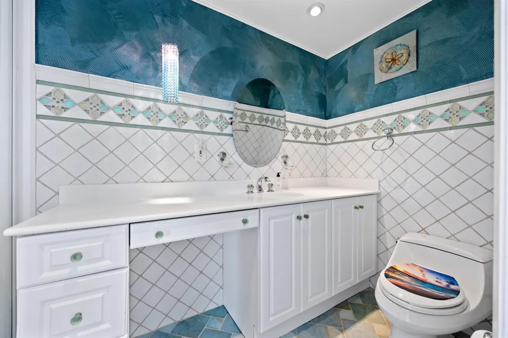 1985 S Ocean Drive #Pha Hallandale Beach, FL 33009