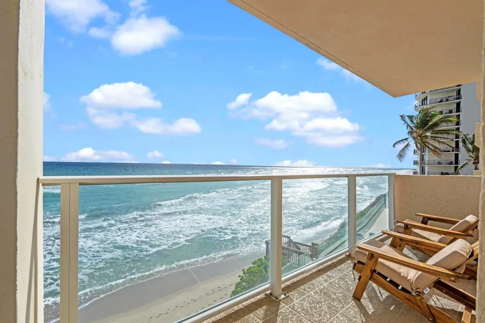 5440 Ocean Drive #306 Singer Island, FL 33404