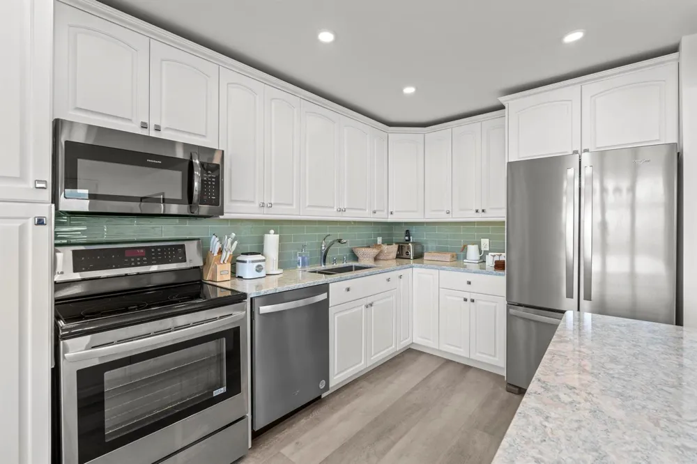 5440 Ocean Drive #306 Singer Island, FL 33404