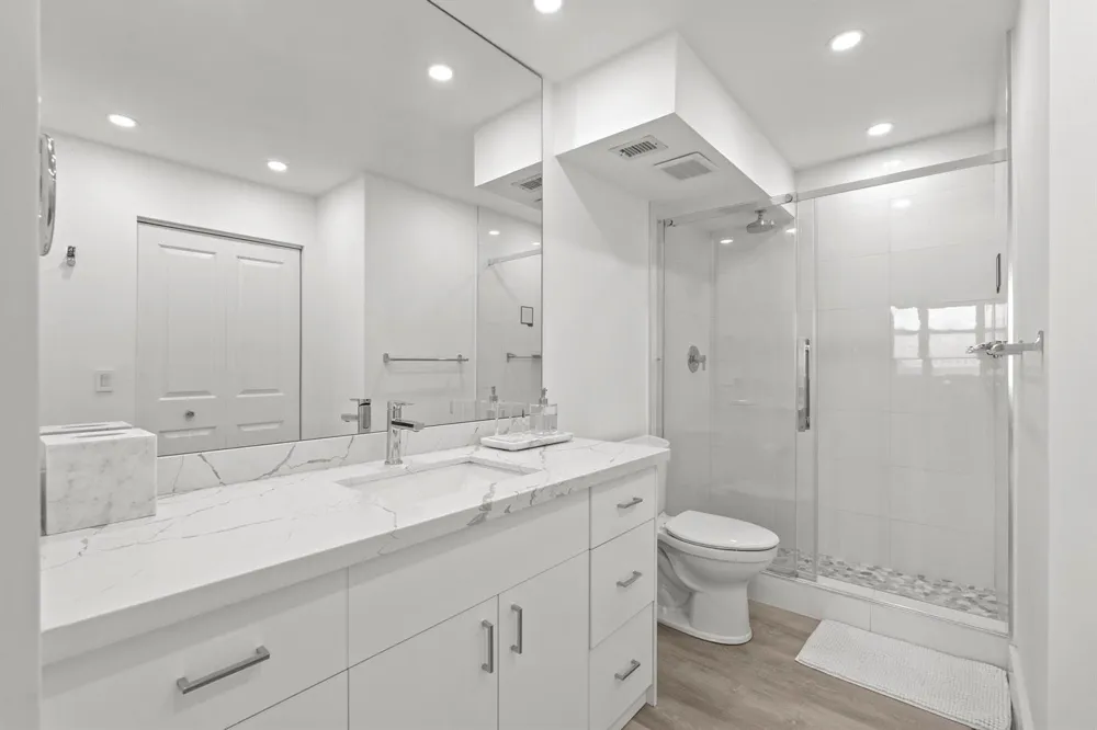 5440 Ocean Drive #306 Singer Island, FL 33404