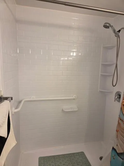 460 Horizons W #111 Boynton Beach, FL 33435