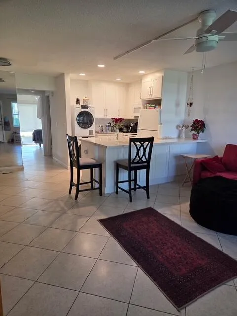 460 Horizons W #111 Boynton Beach, FL 33435