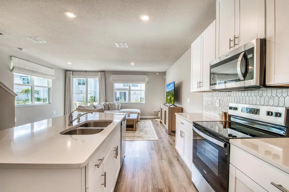 5735 SE Edgewater Circle Stuart, FL 34997